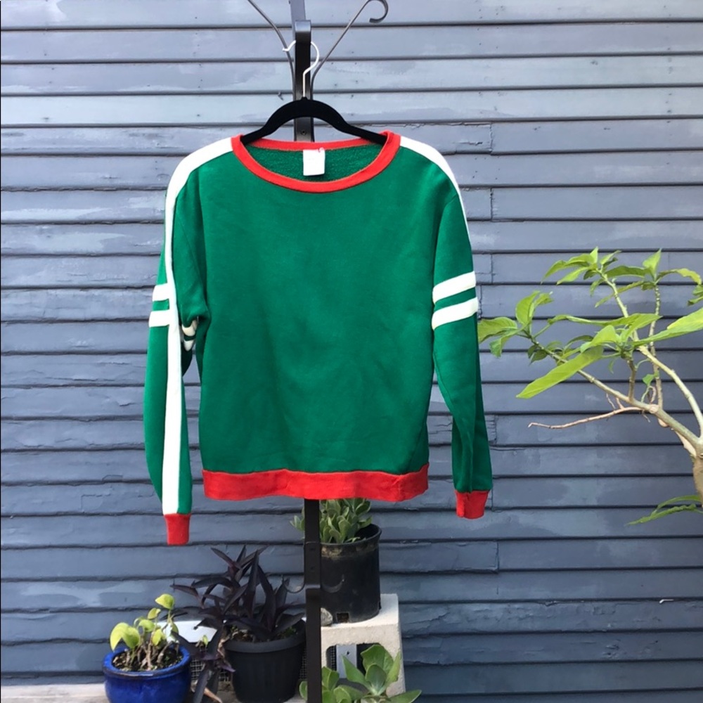 Vintage green sweater